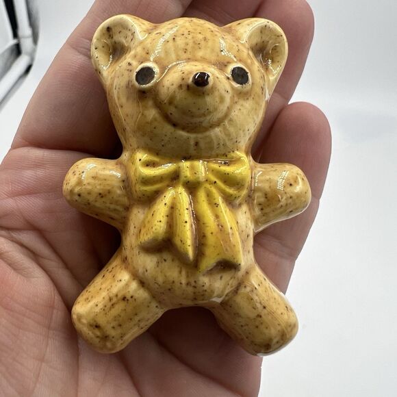 Rare Vintage Macrame Ceramic Bead Baby Bear Brown Yellow Bow Figurine Stuffy - Picture 1 of 7